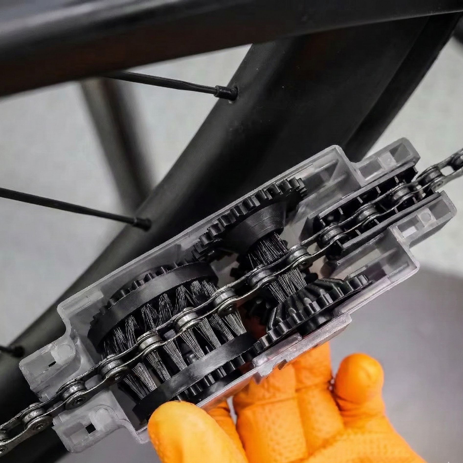 Bicycle Chain Scrubber