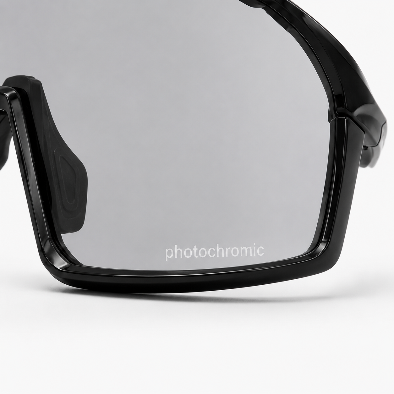 Adaptive Photochromic Cycling Glasses | UV400